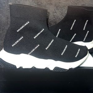 Balenciaga Logo Speed Runners